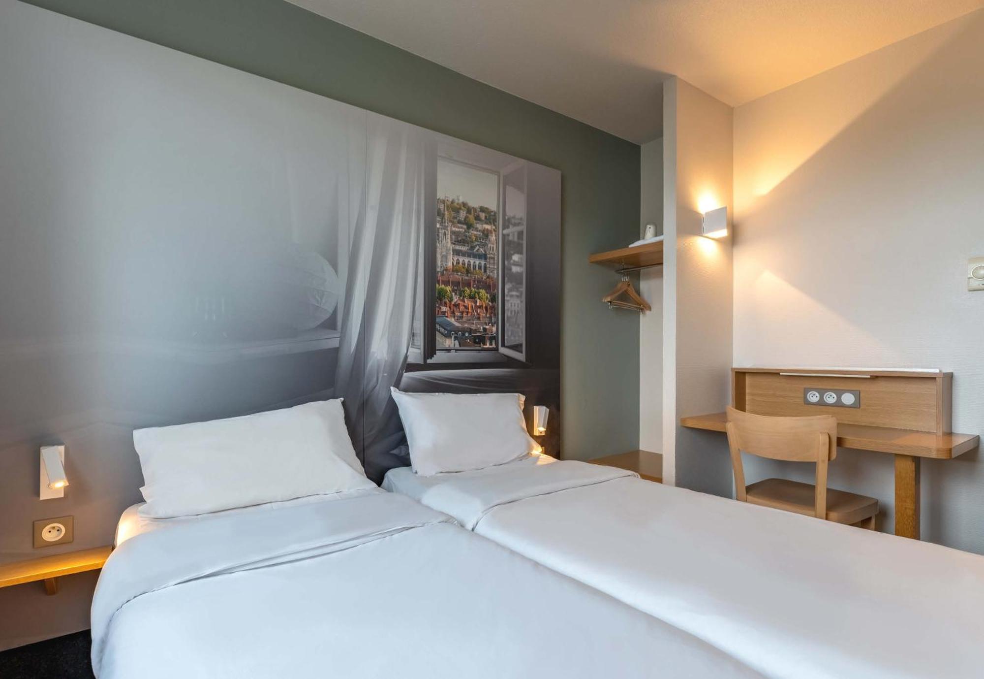 B&B Hotel Évreux Εξωτερικό φωτογραφία