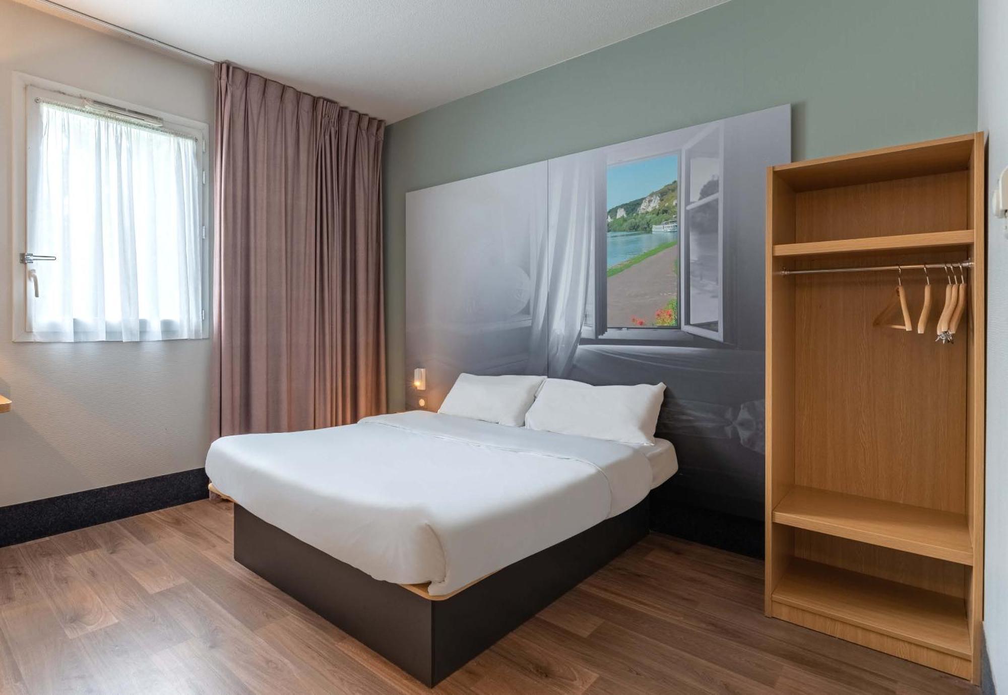 B&B Hotel Évreux Εξωτερικό φωτογραφία